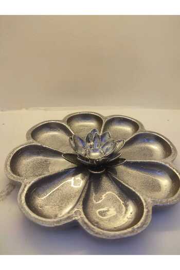 FORTE DESING Gümüş Gri 3D Tasarımlı Plastik Dekoratif Anahtarlık Kabı ve Giriş Düzenleyici Tepsi