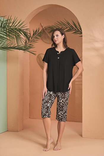 PJS Women's Black Capri Suit 27065