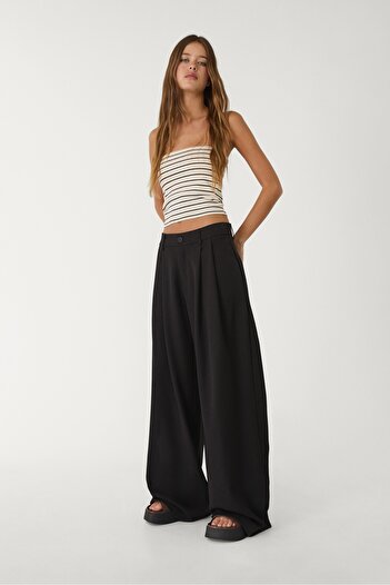 Stradivarius Wide leg smart trousers with darts