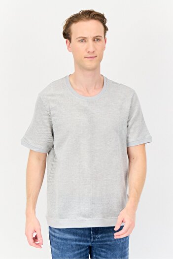 Vince Camuto Men Crew Neck Short Sleeve Textured Knit T-Shirt, Light Grey