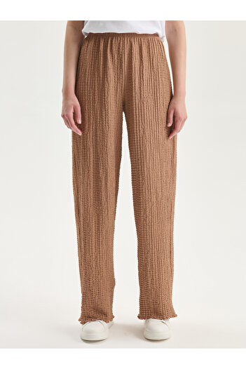 LC Waikiki Elastic Waist Textured Women's Trousers