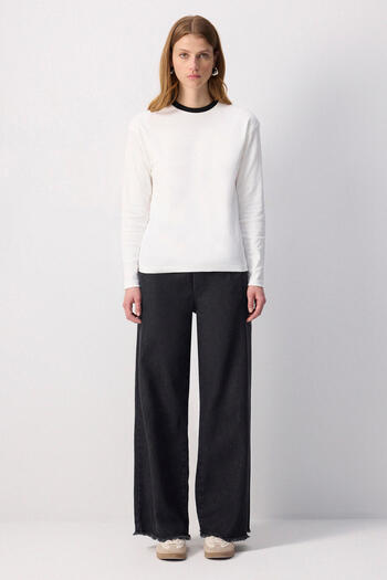 Touché Privé 100% Cotton Ribbed Collar T-Shirt