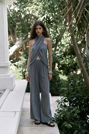 BOHEMAİ Cadhas Halter Neck Smoked Crop Pants Suit
