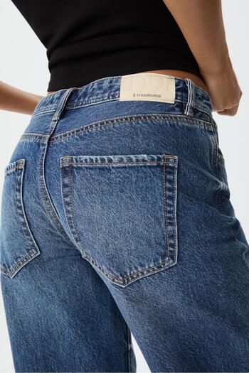Stradivarius D96 cropped straight-fit jeans
