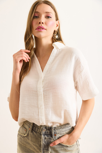 Olalook Women's White V-Neck Short Sleeve Muslin Shirt Gml-19001369