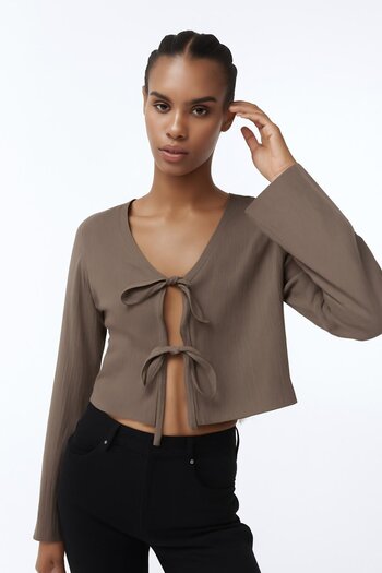 HAKKE Double Tie Double Breasted Blouse