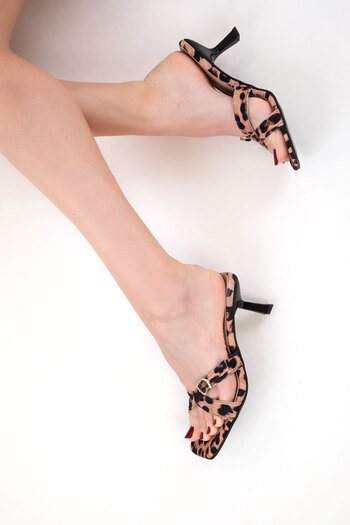 SOHO Leopard Women's Classic Heeled Shoes 20744