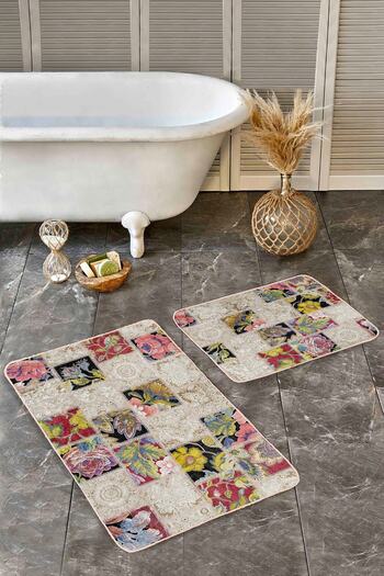 Realhomes Set of 2 Ethnic Vintage Avangarde 2-Piece Bath Mat Set with Patchwork Motif on the Traditional Floor