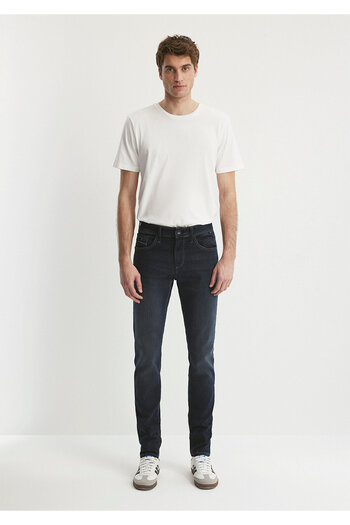 Mavi James Hazy tintasugaras fekete Jean nadrág 0042426976