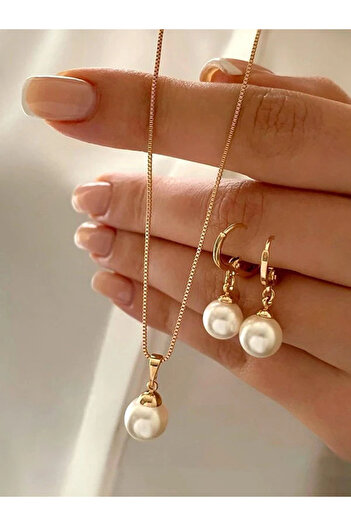 Bujiteri Pearl Necklace Earrings Set Ideal Gift with New Creative Design Light Luxury Stylish Versatile Women's Jewelry Set