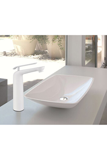 PLOTO Tall white basin mixer with hoses and hoses from Al-Qafari Sanitary Ware