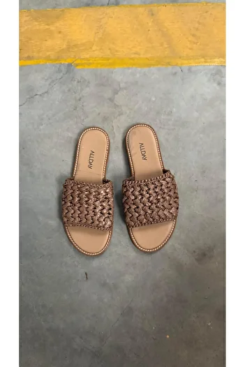 Eataly Shoes Straw Brown Flat Slippers