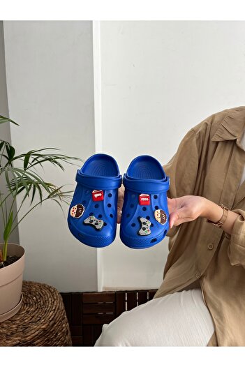 Behtah Kundura Girls Boys Kids 6 Pieces Cross Jibbitz Ornate Gift Closed Front Garden Pool Daily Sandals Slippers