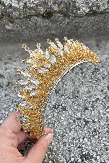 Hobigram Daisy Stone Bridal Tiara – Gold Henna Wedding Crown Model, Shiny Hair Accessory
