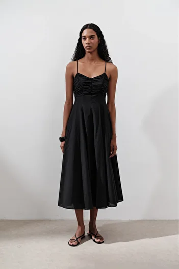 Manuka Tight Detailed Strap Dress Black