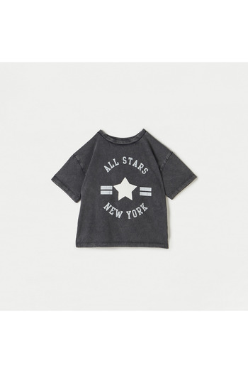 Juniors Graphic Print T-shirt with Crew Neck and Short Sleeves