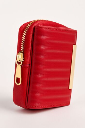 Timeless Stylish and Functional Women's Wallet – Metal Detailed