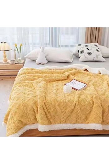 FIONNA.RO Cocolino Printed Knitted Blanket With Fur - Yellow