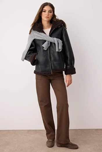 Trendyol Collection Black Regular Fit Hooded Plush Detailed Faux Leather Coat Twoaw26Mo00013