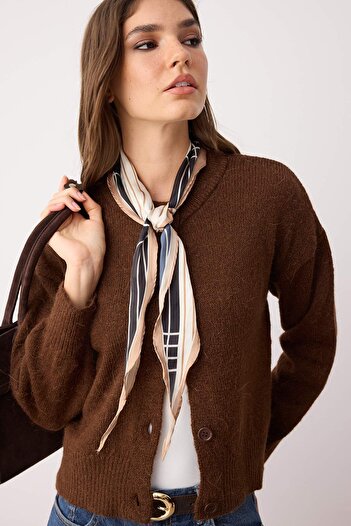 Trendyol Collection По-устойчива кафява алпака в комбинация с вълна Премиум/специална прежда Плетен кардиган | TWOAW26HI00000