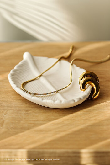 KARA TEKE COLLECTIONS Stylish, Jewelry Organizer, Decorative Concrete Leaf Patterned Plate, Gift (Beige - Off White)