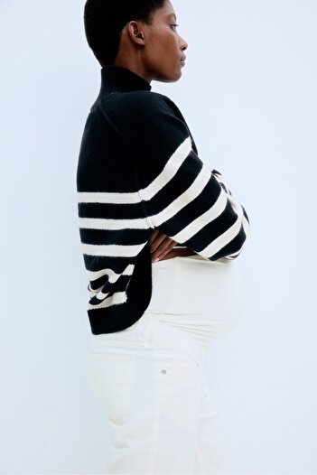 H&M MAMA Straight Ankle Jeans