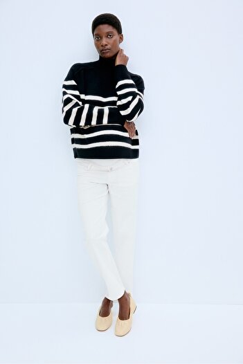 H&M MAMA Straight Ankle Jeans
