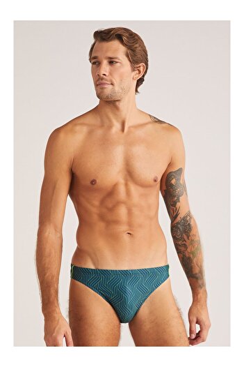 Kom Sheen Tanga.