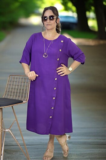 yagmurberen Yandan Wooden Button Detail Pocket Three Quarter Sleeve Cotton Viscose Plus Size Dress