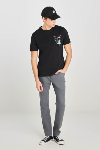 Lee 100% Cotton Regular Fit Regular Cut Crew Neck Printed Black T-Shirt