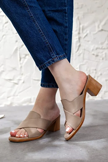 Adım Adım Women's Extra Light Heeled Slippers