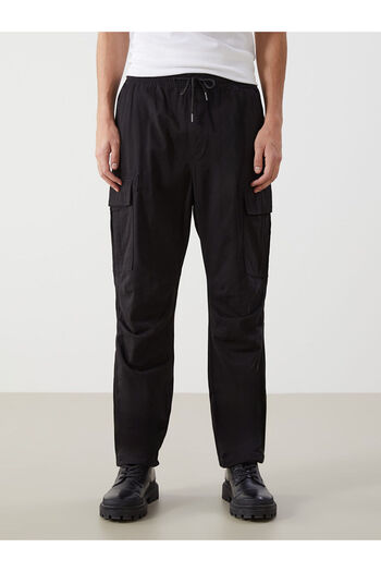 LC Waikiki New Season Comfortable Fit Gabardine Men's Cargo Trousers - S52938Z8