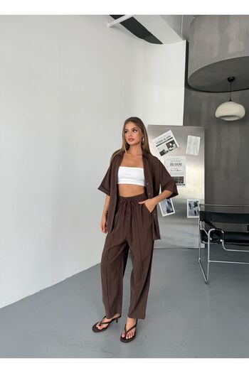 NEAR Set pantaloni morcov și cămașă cu jumătate de mânecă – croială modernă, țesătură respirabilă de vară
