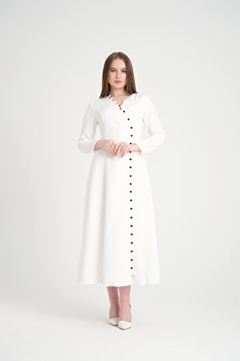 Stylish Elegant dress with buttons