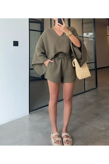 nidistore Women's Khaki Muslin Fabric Bat Sleeve Shorts Set