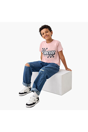 Juniors Graphic Print Crew Neck T-shirt with Short Sleeves