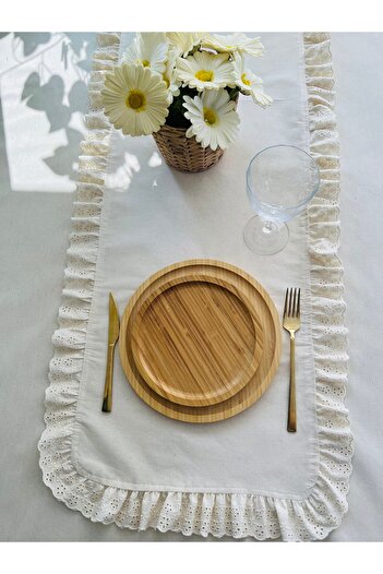 eyma home Bohemian Raw Linen Fisto Frilly Runner (45 X150 cm)