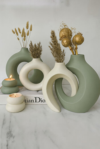 Luthien Dear Vase Set of Two, Ring Vase Set of Two Candle Holder Set Trinket Object Vase