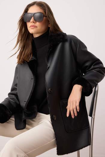 Trendyol Collection Black Faux Leather Fur Inside Mono Closure Oversize Midi Coat Twoaw26Kb00007