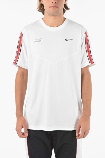 Nike Logo Printed Solid Color Crew-Neck T-Shirt