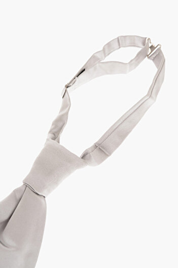 Corneliani Solid Color Silk Ascot Ceremony Tie