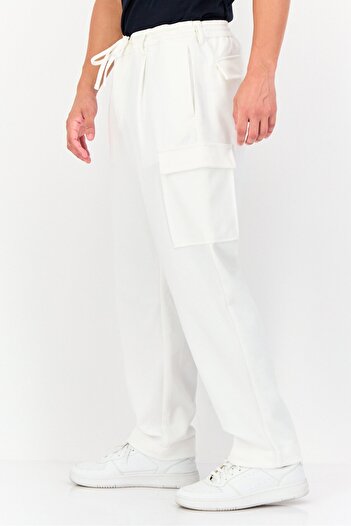 CELIO Men Regular Fit Solid Cargo Pants, White