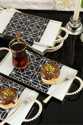HELVACIOĞLU AKSESUAR 6 Pieces of Handled Cake, Cake, Baklava, Cookies, Tea Presentation Tray 12X25 cm Silver