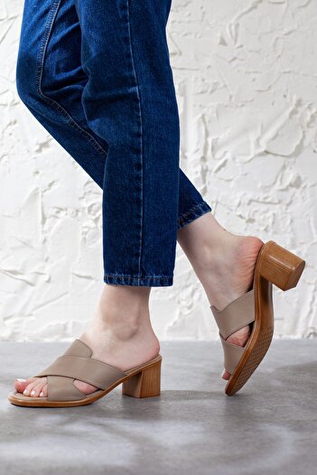 Adım Adım Women's Extra Light Heeled Slippers