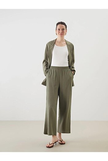 LC Waikiki Lcwaikiki Classic Women's Elastic Waist Textured Trousers (S5)