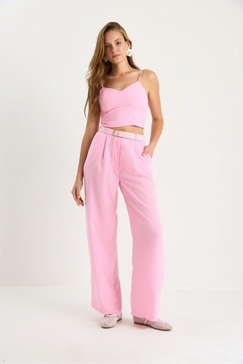Bianco Lucci Women's Thin Strap Gipe Detailed Crop Blouse Belted Pocket Loose Pants Set 9379 60281104
