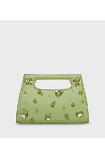 Steve Madden Lightweight Women’s Clutch For Fashion in a Slim Package