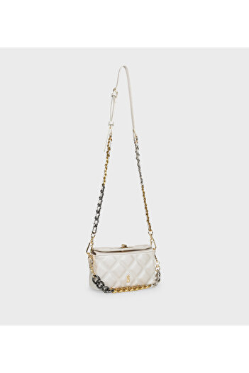 Steve Madden Compact Shoulder Bag for Modern & Timeless
