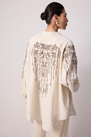 Touché Privé Pul Embroidery Detail Kimono