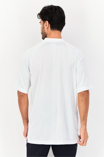 Nike Men Sportswear Fit Short Sleeve Outdoor T Shirt, White